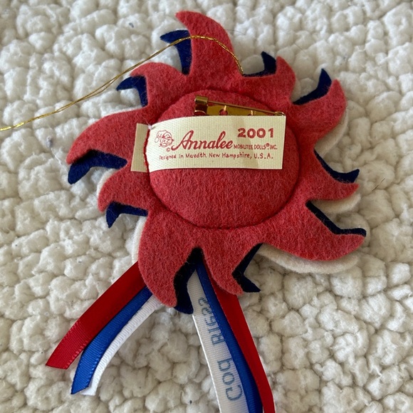 Annalee Patriotic Sun Pin - White, Red, Blue - Picture 4 of 4